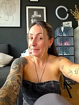Snapshot of NicoleKaiser chatting on March 30, 2026, 3:13 pm NicoleKaiser online show from March 30, 2026, 3:13 pm
