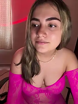 Snapshot of Mia_seduccion chatting on April 30, 2026, 6:25 pm Mia seduccion online show from April 30, 2026, 6:25 pm
