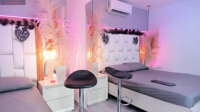 Rick Dux online show from March 26, 2026, 11:43 pm