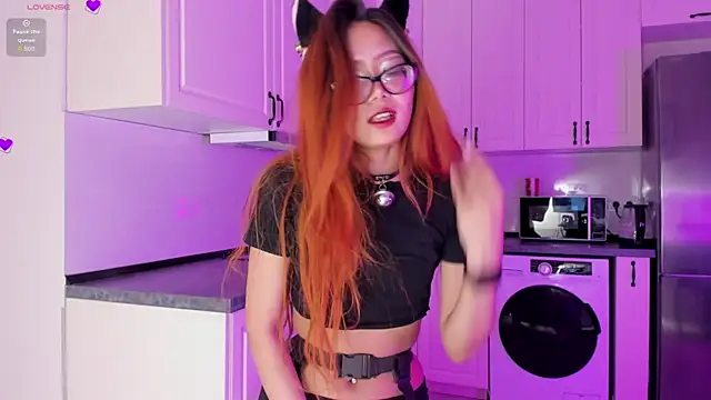 asian loverpop online show from May 17, 2026, 3:48 am