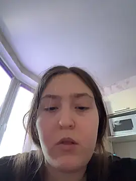 charmingggirl online show from March 21, 2026, 7:35 am