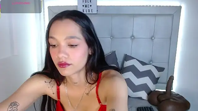 Kloe  watson online show from April 25, 2026, 8:39 pm