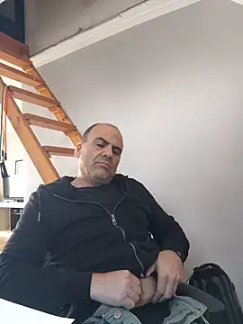 Guapo007sexy online show from June 18, 2026, 4:55 pm