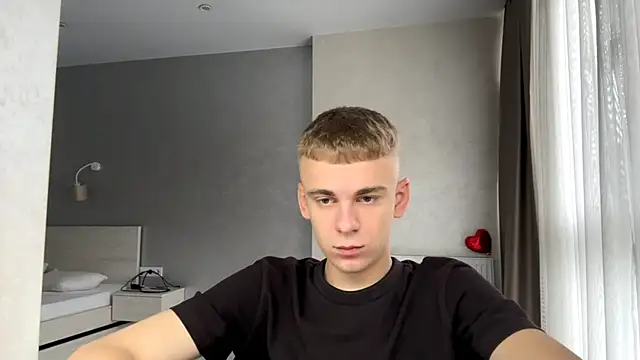SoloFury online show from July 10, 2026, 6:39 am