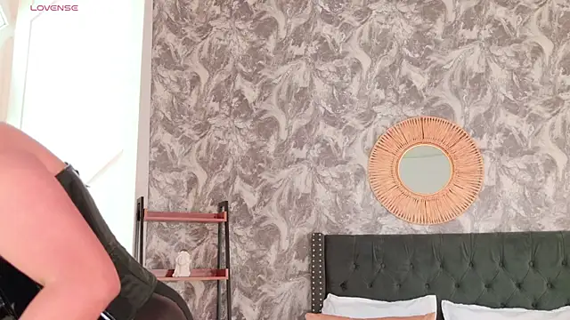  Miss alexxxa online show from April 13, 2026, 4:56 pm