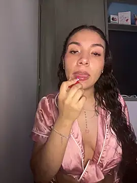 Snapshot of Dasha_Zori chatting on April 7, 2026, 10:15 am Dasha Zori online show from April 7, 2026, 10:15 am