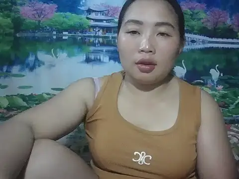 Huemy098 online show from May 19, 2026, 2:23 pm