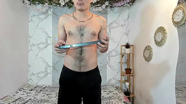 Nahomi hot 77 online show from May 29, 2026, 1:09 pm