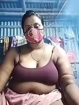 Snapshot of V-Hot-sweet-V chatting on March 25, 2026, 6:58 pm V-Hot-sweet-V online show from March 25, 2026, 6:58 pm