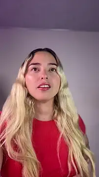 irispink  online show from March 23, 2026, 9:46 am