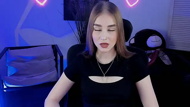 Snapshot of SparkleRoses chatting on April 2, 2026, 1:42 pm SparkleRoses online show from April 2, 2026, 1:42 pm