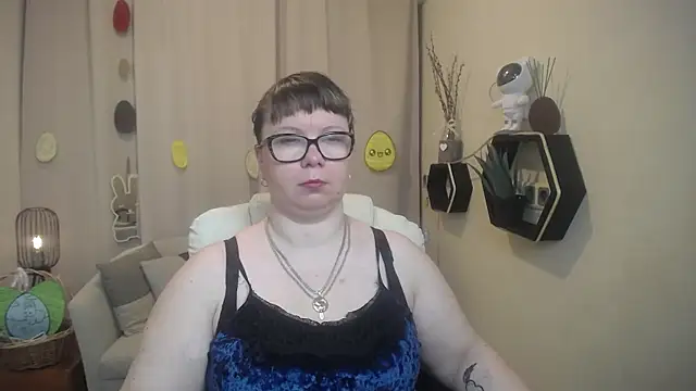 BonnnyBoobsy online show from April 3, 2026, 6:00 am