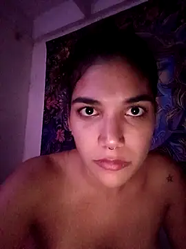 Snapshot of isabellahofmann chatting on May 9, 2026, 9:47 am isabellahofmann online show from May 9, 2026, 9:47 am