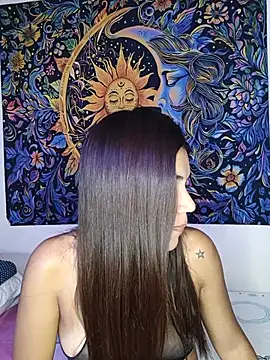 Snapshot of isabellahofmann chatting on May 16, 2026, 10:01 am isabellahofmann online show from May 16, 2026, 10:01 am