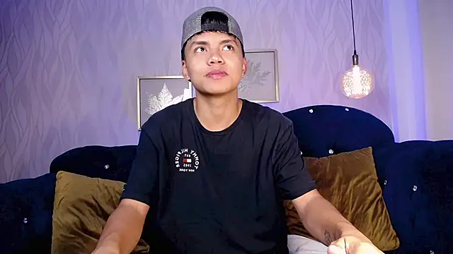 thiagosterling online show from May 6, 2026, 10:26 pm
