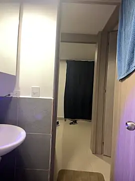 ronald maximo19 online show from March 29, 2026, 8:42 pm