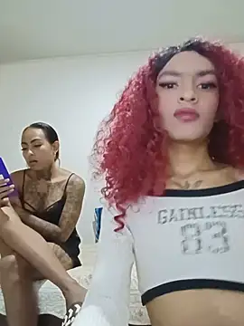 Snapshot of Isabella_Rosewood chatting on July 23, 2026, 2:53 am Isabella Rosewood online show from July 23, 2026, 2:53 am