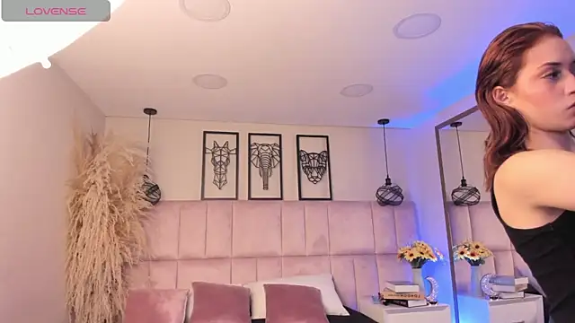 Honney Taylor online show from April 1, 2026, 8:17 pm