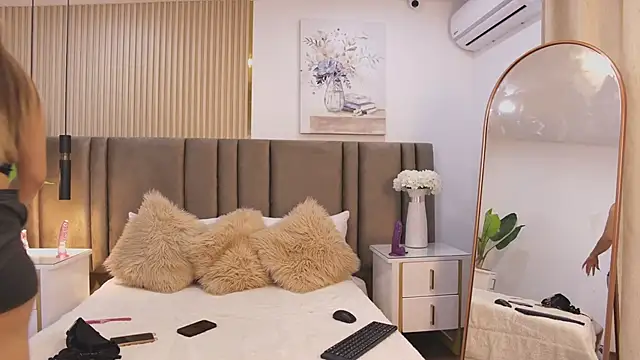 JonesDiaz online show from March 28, 2026, 12:49 pm