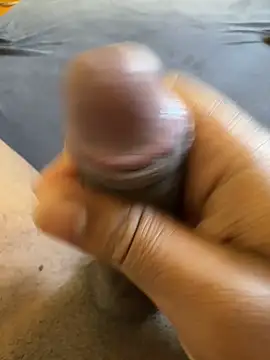 Snapshot of bende56 chatting on March 21, 2026, 9:14 am bende56 online show from March 21, 2026, 9:14 am