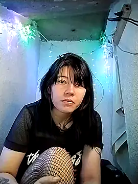 Snapshot of Moon_Thompson chatting on March 21, 2026, 6:40 am Moon Thompson online show from March 21, 2026, 6:40 am