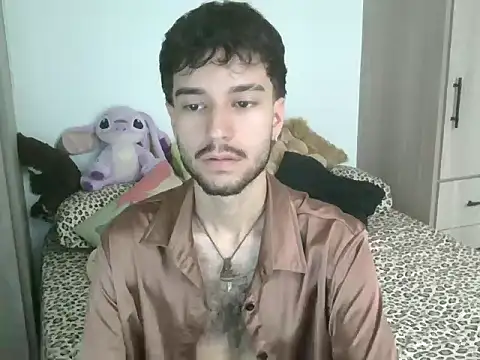 Adrien polo online show from April 17, 2026, 9:40 pm