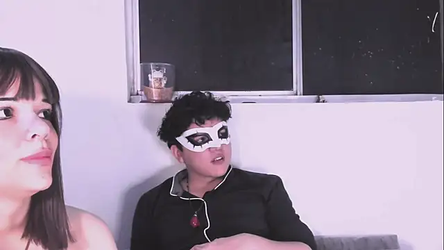 Tuxxxedo online show from April 9, 2026, 6:30 am