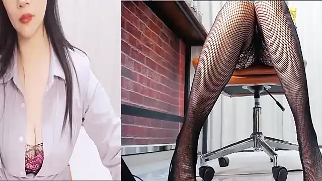 Snapshot of Latte-01 chatting on June 27, 2026, 1:28 pm Latte-01 online show from June 27, 2026, 1:28 pm