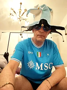 FINCHELABARCAVA online show from April 10, 2026, 1:00 am