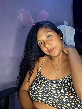emily fox01 online show from July 18, 2026, 4:49 am