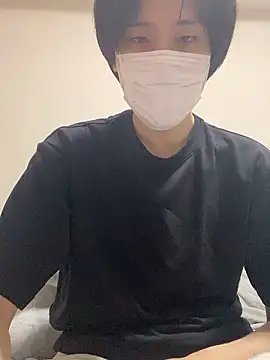 youta200 online show from July 13, 2026, 3:26 pm