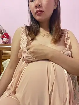  Love-Anna  online show from April 9, 2026, 11:10 pm