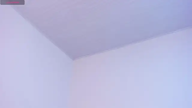 Snapshot of Sofi_Martinez1 chatting on May 6, 2026, 9:53 pm Sofi Martinez1 online show from May 6, 2026, 9:53 pm