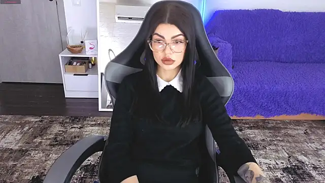 AnacondaOnn online show from April 15, 2026, 9:16 am