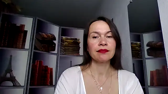 Snapshot of Selena_Moo chatting on April 12, 2026, 6:51 am Selena Moo online show from April 12, 2026, 6:51 am
