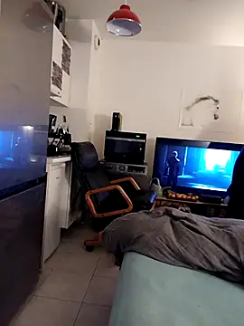 TOPHE0 online show from March 30, 2026, 10:22 pm