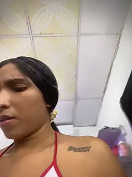 Snapshot of Blowjob-Queen_ chatting on June 12, 2026, 3:05 am Blowjob-Queen online show from June 12, 2026, 3:05 am
