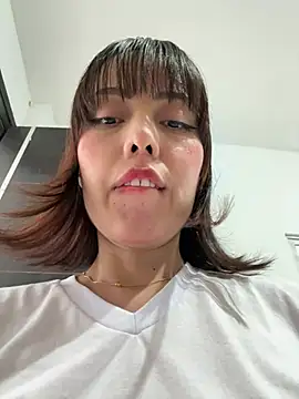 1Amelia8 online show from March 31, 2026, 6:52 pm