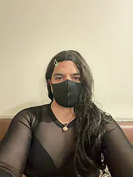 Snapshot of radhikax1 chatting on June 24, 2026, 10:47 am radhikax1 online show from June 24, 2026, 10:47 am