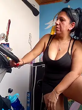 Snapshot of Mielx chatting on March 25, 2026, 2:56 pm Mielx online show from March 25, 2026, 2:56 pm