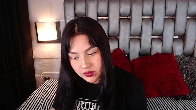 Sofiia Vega  online show from April 21, 2026, 11:49 am