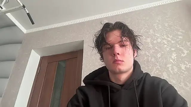tomasdickpick online show from April 24, 2026, 7:22 am
