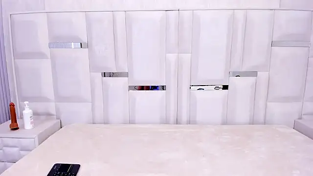 Snapshot of breenda01 chatting on April 14, 2026, 3:56 am breenda01 online show from April 14, 2026, 3:56 am