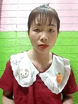 AmyLinee01 online show from June 25, 2026, 12:09 pm