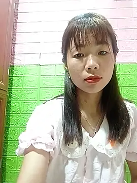 AmyLinee01 online show from June 27, 2026, 12:22 pm