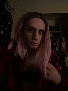 AlexAndriaStrips online show from March 21, 2026, 8:08 am