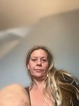 Snapshot of GwenWilde31 chatting on June 12, 2026, 7:24 pm GwenWilde31 online show from June 12, 2026, 7:24 pm