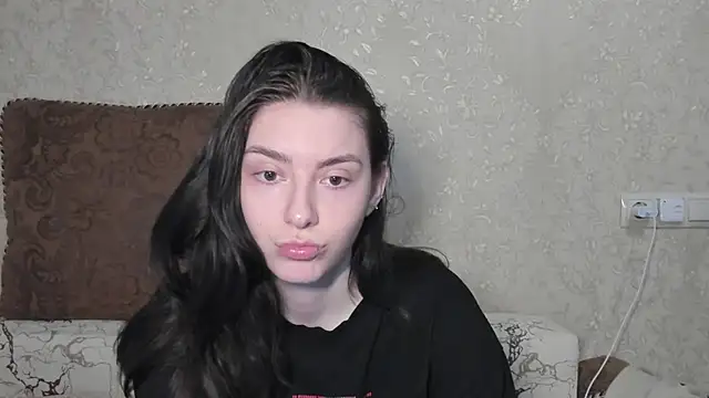Snapshot of muuur_love231 chatting on June 25, 2026, 6:12 pm muuur love231 online show from June 25, 2026, 6:12 pm