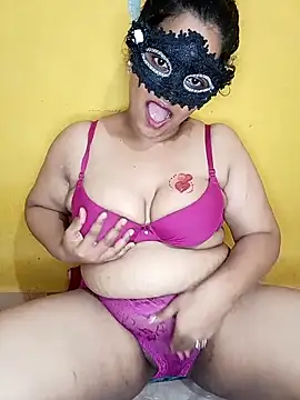 Crushme cpl online show from April 21, 2026, 2:51 am
