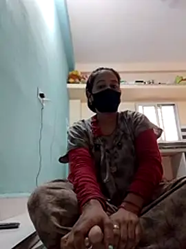 Sexi roovi online show from June 24, 2026, 2:54 am